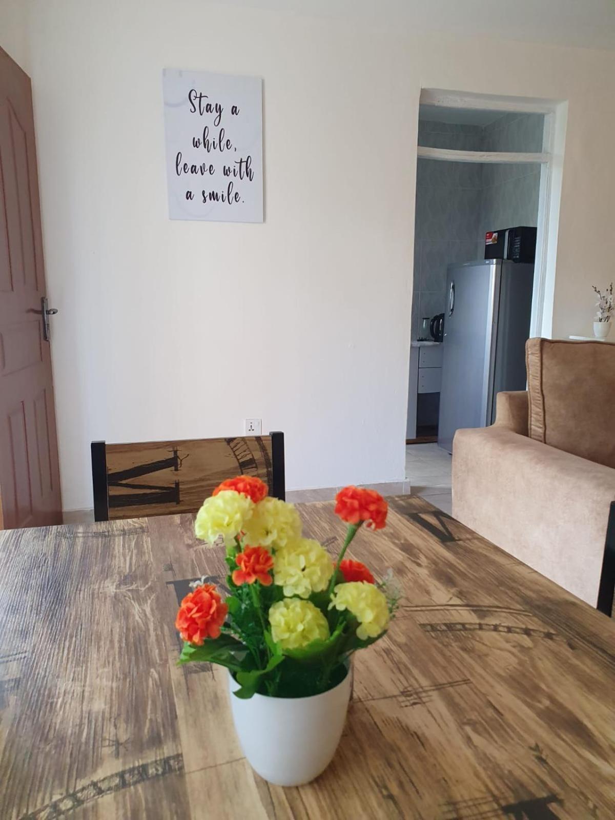 Novel 1-bedroom In Madaraka Estate, Appartamento *